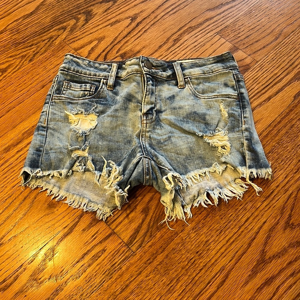 AP BLUE Woman’s Ripped Jean Shorts Size S